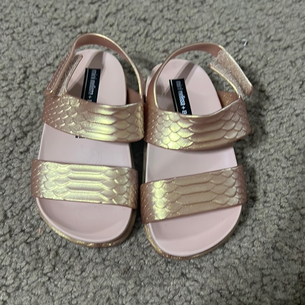 Mini Melissa + BAJA EAST